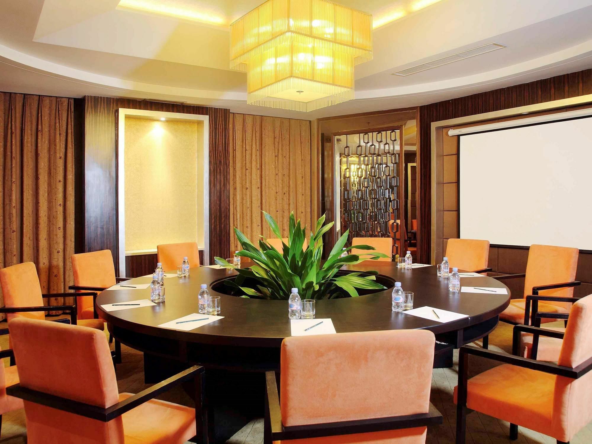 Ibis Beijing Capital Airport Hotel Shunyi Bagian luar foto