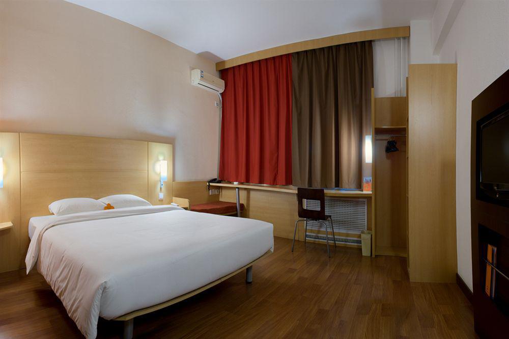 Ibis Beijing Capital Airport Hotel Shunyi Bagian luar foto